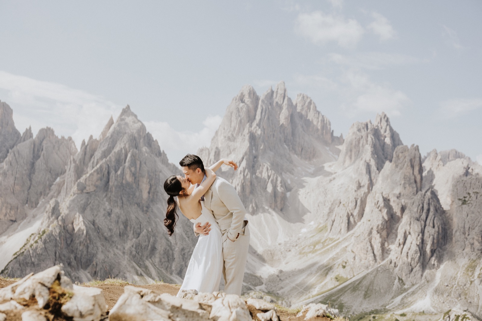 Cathleen and Justin kissing in the mountains